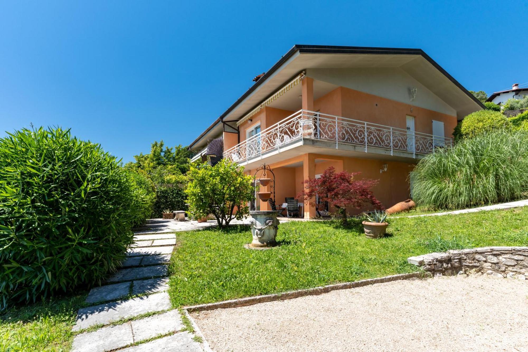Casa Belvedere Toscolano Maderno Exteriér fotografie